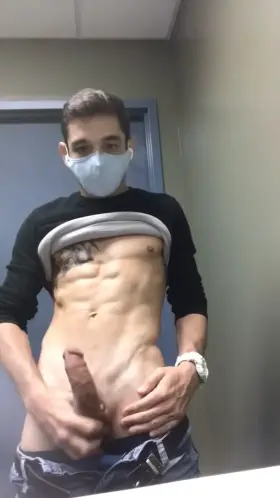 (M) Hard in Public🍆