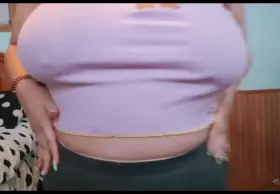 Stripping for u 💖 this was the most shy I've ever felt filming something btw 🙈🙈🙈