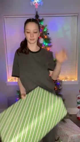 Love this present 💦, mmm so good🥵