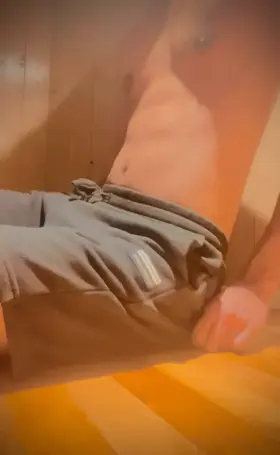 Being bent down in the sauna is so relaxing