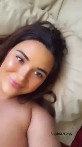 Is this your first time seeing Lebanese pussy?