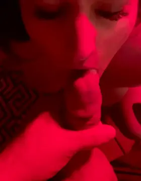 I love a good hot sticky mess on my face 🤤 [video]