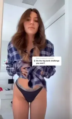 [F] Small waist, pretty face 😇