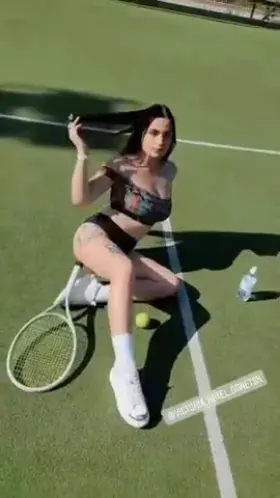 Would you last one game? 😇