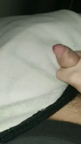 I was just too horny last night to not cum all over my sheets