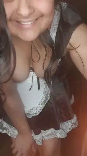 Your naughty Indian maid has arrived!