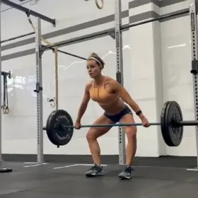 Estefania Gutierrez (@estefaniag24)