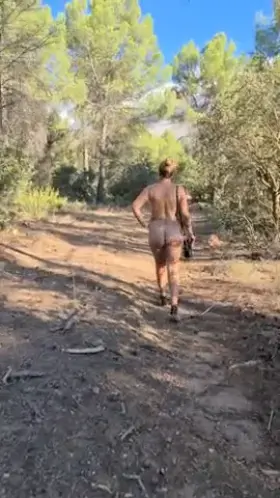 A spot of Naked Hiking , well it was nearly 40 degrees!