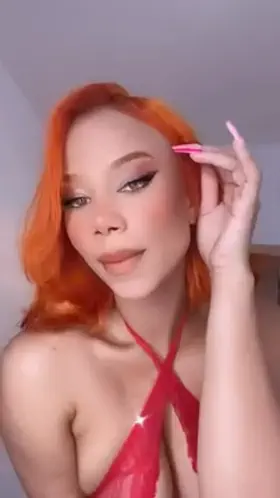 Would you cum to my nudes if i sent you some? 💕