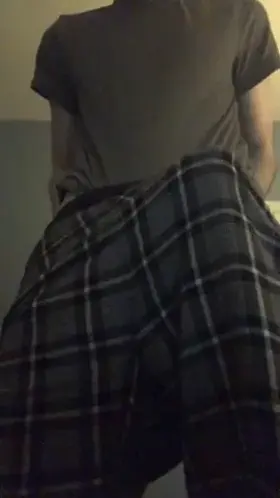 Would you fuck a skinny hung 18y/o virgin?