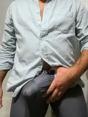 (36) How Daddy gets ready for work 😉