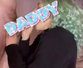 Monday’s might suck - so do I 💦 cum lighten your load 🤫fansly subscriptions in comments ⤵️