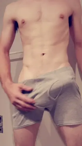 Only thing as big as my hands is my cock. Want to feel them both? 😈