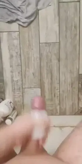 [M] 23, DM open for females!