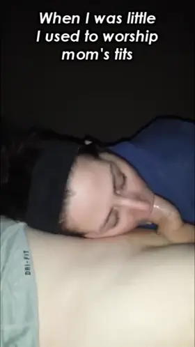 [Kik NakedFun92] Cum tell me about your filthy wife/gf/fam, your filthiest fantasies, fave pornstars, celebs, tgirls, rule34, let's get filthy and get off together