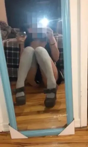 I like to get drunk and post on snap