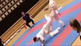 Funny accidental kick and reaction