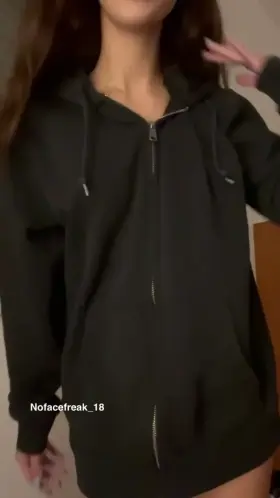 39 kg with perky tits, am I your type?😇