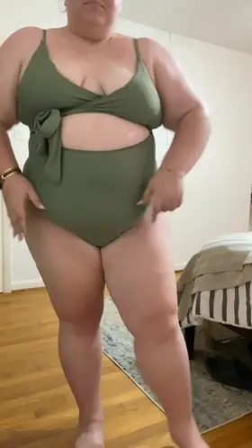 If you saw me at the pool would you say hello?