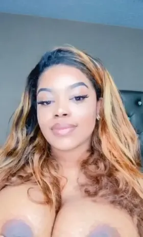 [F] 21 kik nastyybri 😛 let’s cum together