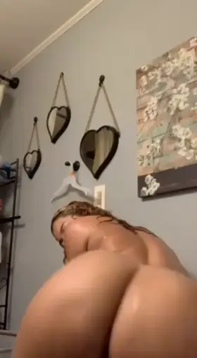 Big Ass Bubble Butt Thick Porn GIF by lusciousbastard69