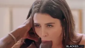 Before I die I need to see my gfs mouth stuffed by a cock like that