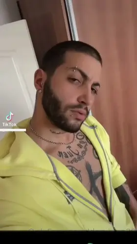 Who Wants To Act With Me in a Porn? 😈