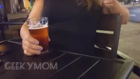 Taking my panties off at the bar 😈🍻