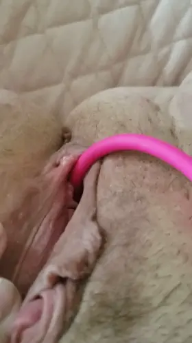 I love playing with my pussy instead of working [f]