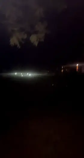 Looking for hot guy to use my mouth while hubby fucks me. (F)32