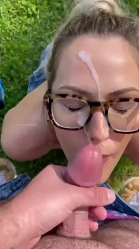 I was so nervous walking back to my room! 😜