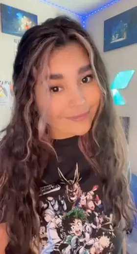 My nudes are calling… would you pick up?