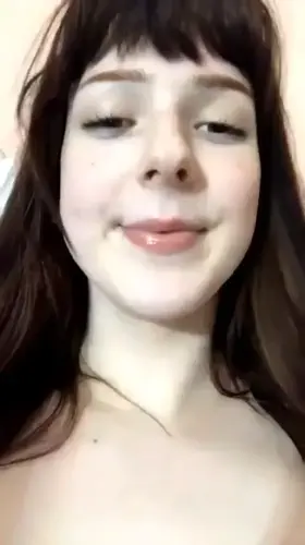 I want a girlfriend like her