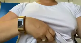 Quick Tittydrop at my desk 😏