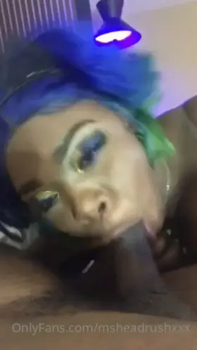 IS HER TONGUE 👅MOVEMENT BEST PART❓❓HER MEGA FOLDER IN COMMENZ 👇