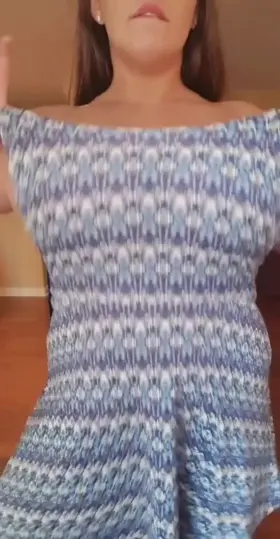 Huge titties make big drops 😉 (OC)