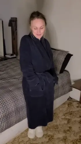 How I greet my neighbours 😘