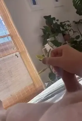 AUS M28 Shooting a big load after a sunny hour stroking in the sun. Sound on