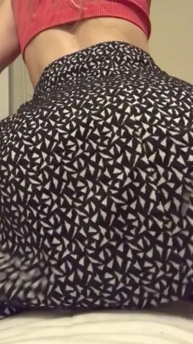 Feeling naughty so I put in my largest trainer, what do you think? [BA]