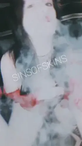 Mommy is here to make you 💣💥 💋UNCENSORED $4 FLASH SALE💋 Lingerie Kink|Heel|Stocking| 💟Lives| Rebill| Toy Play S/D| S/M| MomDom|FemDom|Fetish| 💟Boy/Girl|OnexOne| 800+ Lewd, Nude&Erotic pics/vids to goon over~ ⬇️XXX & Facial ON FEED? Yes⬇️ Free&Paid