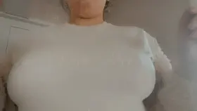 Bouncy tits are the best