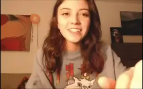 let's see how many of you like this post🍅 her mega in comment..