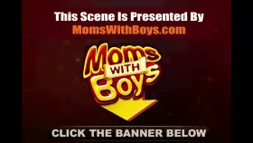 Pool Boy Fucks Mature Blonde Babe After Getti