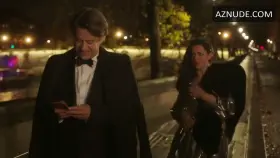 Laure Calamy in Call My Agent