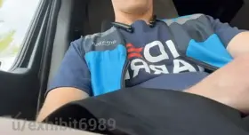 Busting out a thick load💦