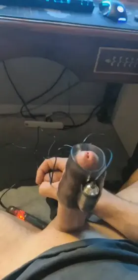 [Proof] Cum using a vibrator