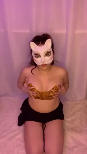 A little teasing but the ares are there I promise 😛