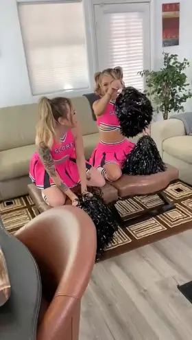 It was funny and fun | Mia Kay & Rory KnoX by RealJamVR