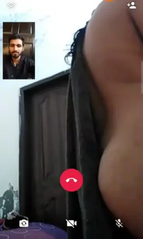 Paki Most Beautiful Girl [ Photos + 2 Videos] |Must Watch| Download Link in Comments