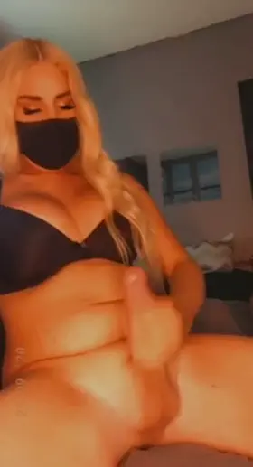 Such a big cumshot 😛